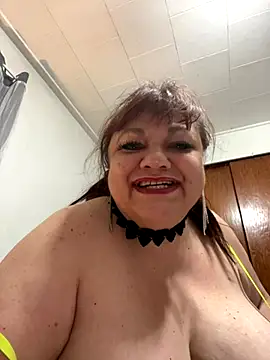 Luciouslouise72xh online show from 09-10-25, 06:23