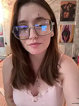 Snapshot of Sabrina_shells chatting on 02-14-26, 08:03 Sabrina shells online show from 02-14-26, 08:03