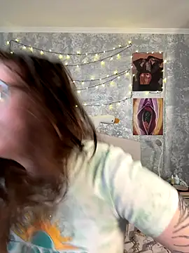 Snapshot of Sabrina_shells chatting on 11-06-25, 10:30 Sabrina shells online show from 11-06-25, 10:30