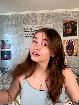 Snapshot of Sabrina_shells chatting on 10-23-25, 10:47 Sabrina shells online show from 10-23-25, 10:47