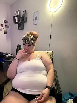 cloudy couple444 online show from 10-10-25, 05:52