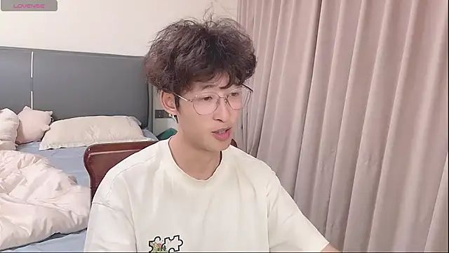 A11414 online show from 12-20-25, 02:53