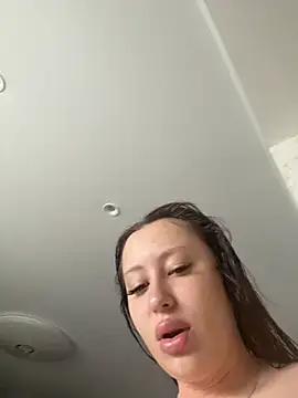 AndreaMood online show from 05-17-26, 02:11