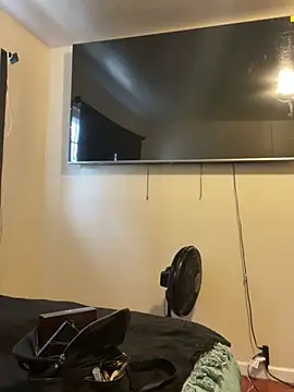 Dnasty1408 online show from 12-25-24, 09:00