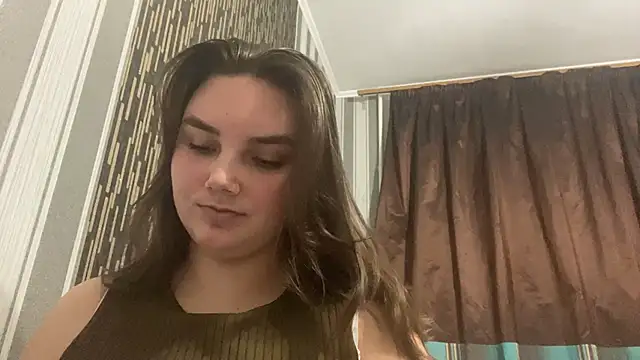 Dreamyblushfairy online show from 01-01-25, 05:11