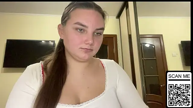 Dreamyblushfairy online show from 11-17-25, 03:38