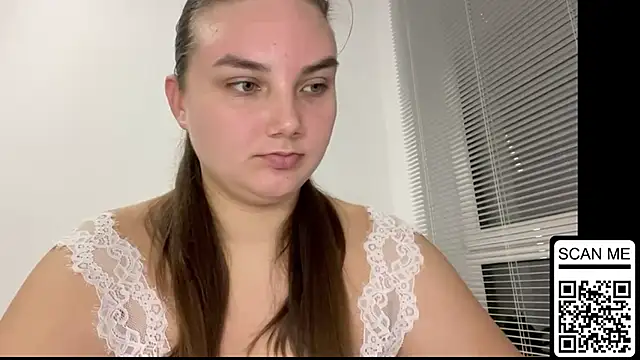 Dreamyblushfairy online show from 10-26-25, 08:09