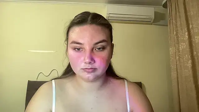 Dreamyblushfairy online show from 10-03-25, 05:47