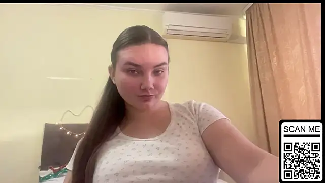 Dreamyblushfairy online show from 11-19-25, 01:33