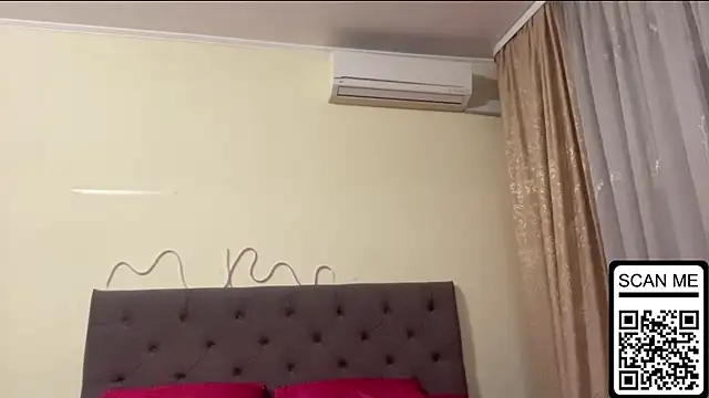 Dreamyblushfairy online show from 10-21-25, 05:34