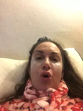 BELLAMORGANE1 online show from 01-04-25, 07:02