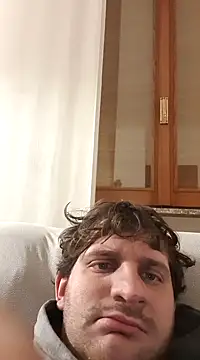 michemichemiche8 online show from 12-23-24, 06:15