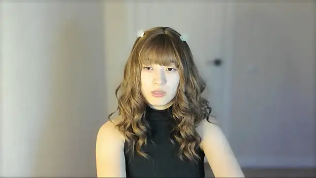Snapshot of _hannah_baker chatting on 02-02-25, 12:46 hannah baker online show from 02-02-25, 12:46