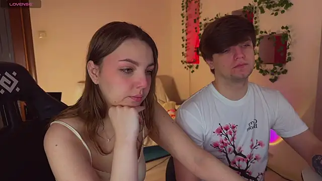 RobertAndLinela online show from 02-19-26, 09:39