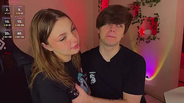 RobertAndLinela online show from 03-13-26, 07:19