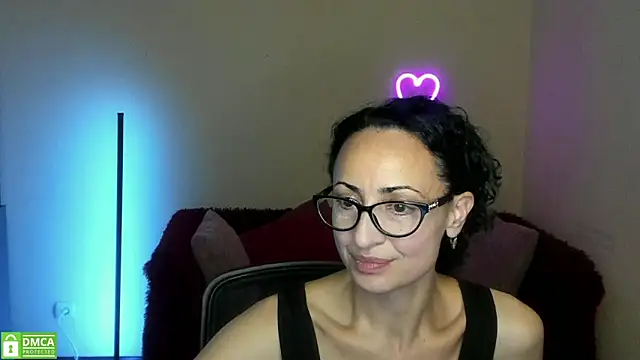 Arianasweety23 online show from 09-08-25, 05:34