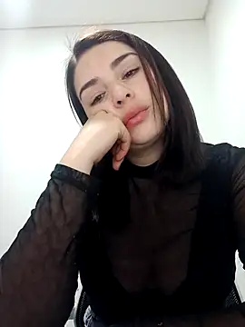 Snapshot of VictoriaMolina chatting on 03-16-26, 12:18 VictoriaMolina online show from 03-16-26, 12:18