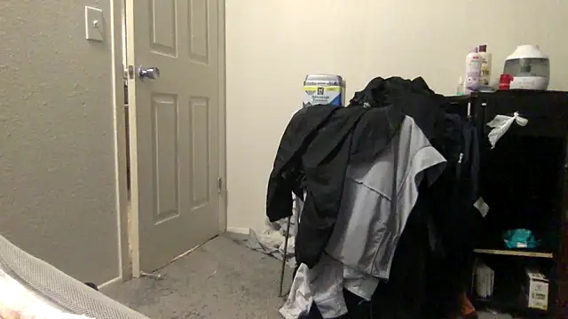 bubblebut420 online show from 11-21-25, 01:10
