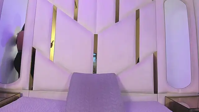 IsabellRodriguez18 online show from 03-27-26, 03:26