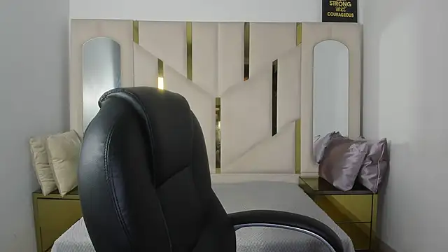 IsabellRodriguez18 online show from 01-12-26, 03:35