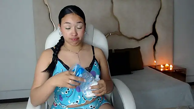 IsabellRodriguez18 online show from 02-26-25, 02:08