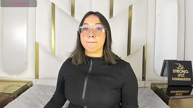 IsabellRodriguez18 online show from 03-05-26, 03:36