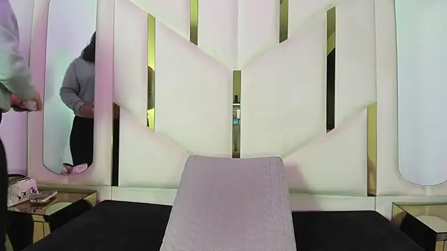 IsabellRodriguez18 online show from 03-24-26, 03:06