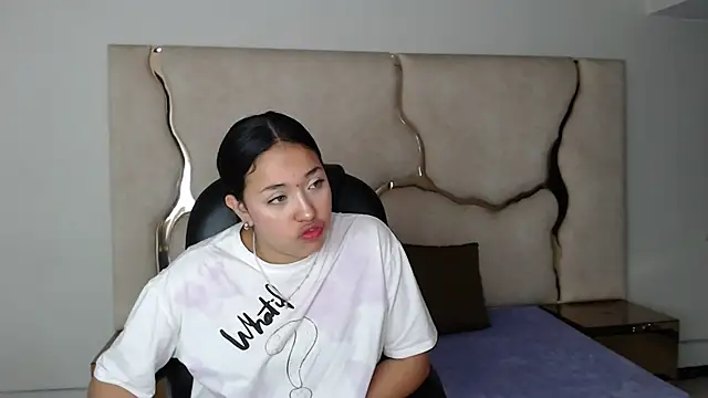 IsabellRodriguez18 online show from 02-28-25, 04:32