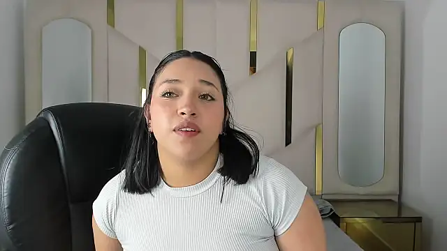 IsabellRodriguez18 online show from 09-20-25, 02:05