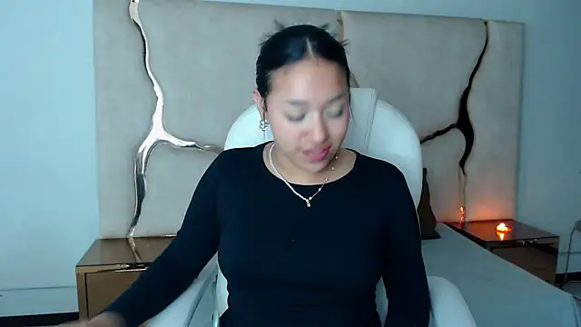IsabellRodriguez18 online show from 02-27-25, 07:41