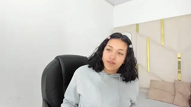 IsabellRodriguez18 online show from 09-19-25, 02:37