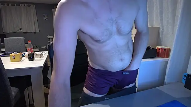 Snapshot of ScuddyCum chatting on 02-12-26, 10:20 ScuddyCum online show from 02-12-26, 10:20
