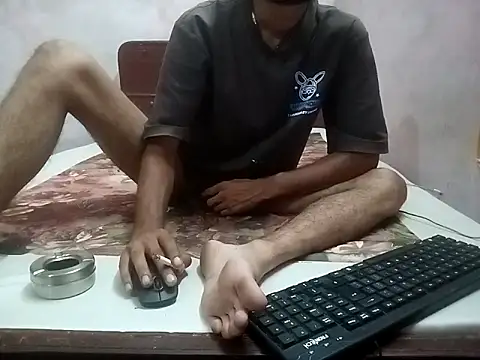 IamRentedBoybfriend online show from 10-02-25, 09:07