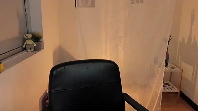 nala-saphir online show from 02-02-26, 05:39