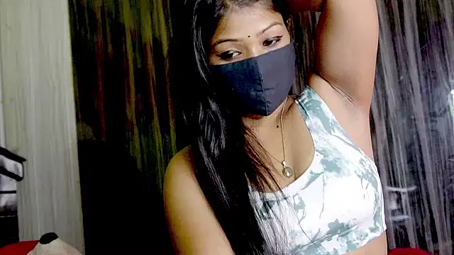 Snapshot of sexyhoney27 chatting on 05-12-26, 08:10 sexyhoney27 online show from 05-12-26, 08:10