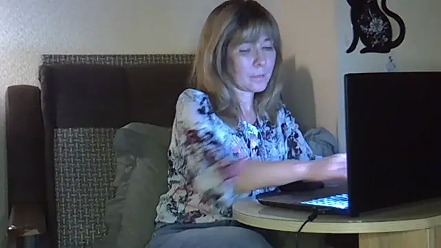 EllaJohnsonX online show from 03-07-26, 04:23