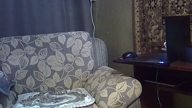 EllaJohnsonX online show from 04-11-26, 07:50