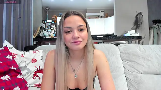 Mia   murrr online show from 01-15-26, 03:21