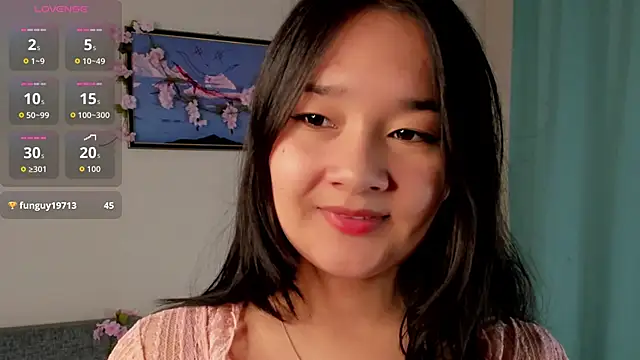 Maekko online show from 12-18-25, 05:06