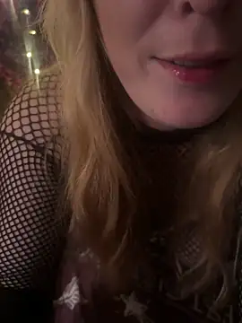 kayNkris online show from 12-22-25, 09:20