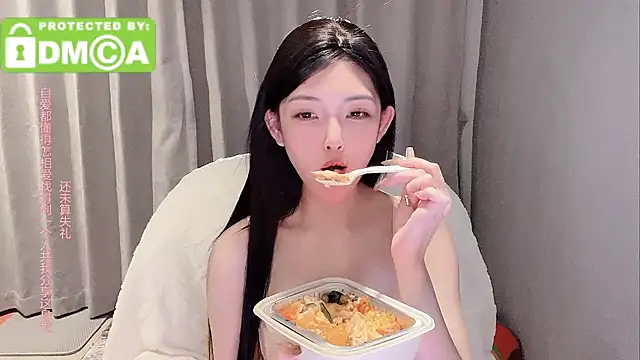 Snapshot of Anastasiayo chatting on 01-15-25, 11:43 Anastasiayo online show from 01-15-25, 11:43