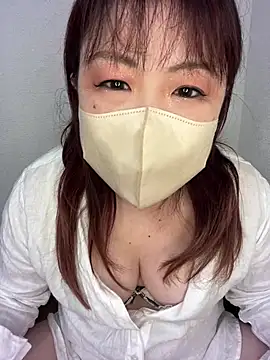 Snapshot of natua_jp chatting on 01-21-25, 11:56 natua jp online show from 01-21-25, 11:56