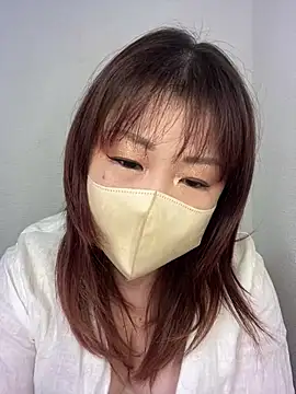 Snapshot of natua_jp chatting on 01-19-25, 12:17 natua jp online show from 01-19-25, 12:17