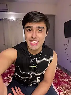 sunny49477 online show from 11-08-25, 01:53