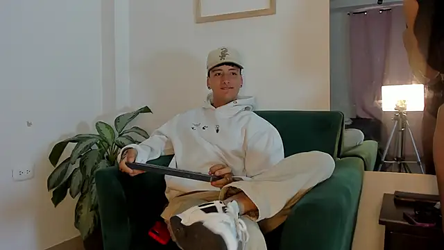 two milkyway online show from 11-20-25, 12:50