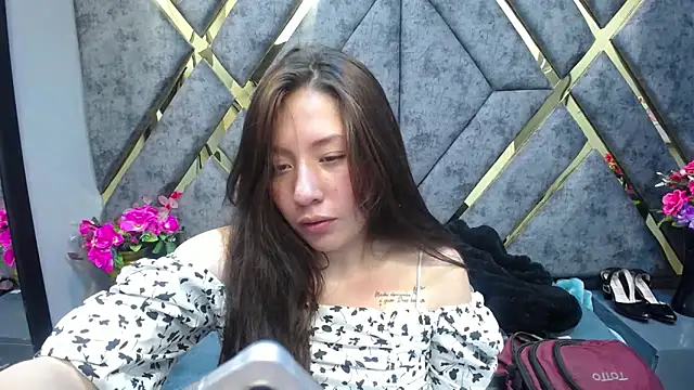 alison deep online show from 04-22-26, 03:24
