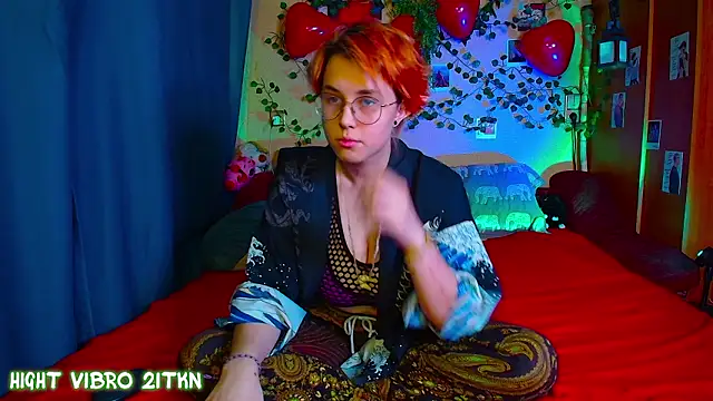 TrickyKitsune online show from 02-19-26, 04:04