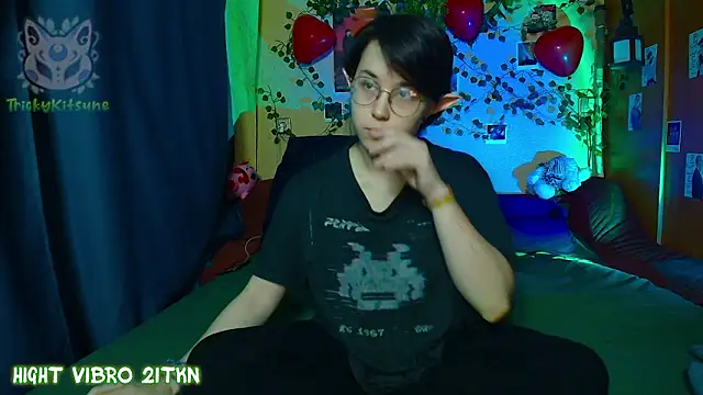 TrickyKitsune online show from 03-23-26, 03:34