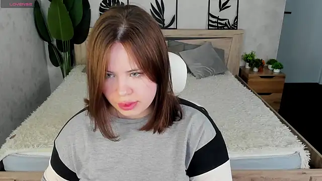 EricaElliott online show from 04-23-26, 09:16