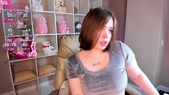 EricaElliott online show from 12-22-25, 10:37